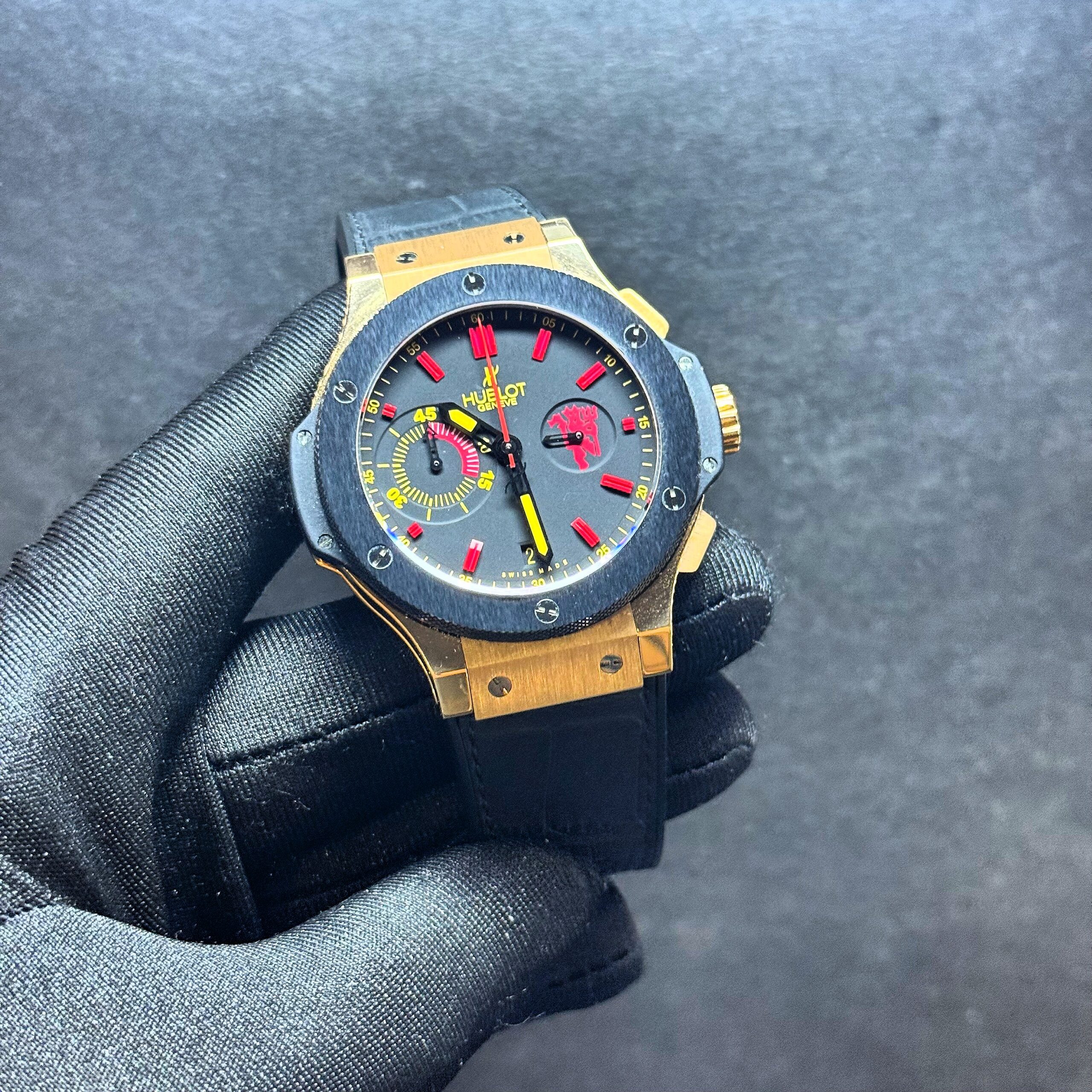 Hublot Big Bang Manchester United Rose Gold Limited Edition 99 Pieces.