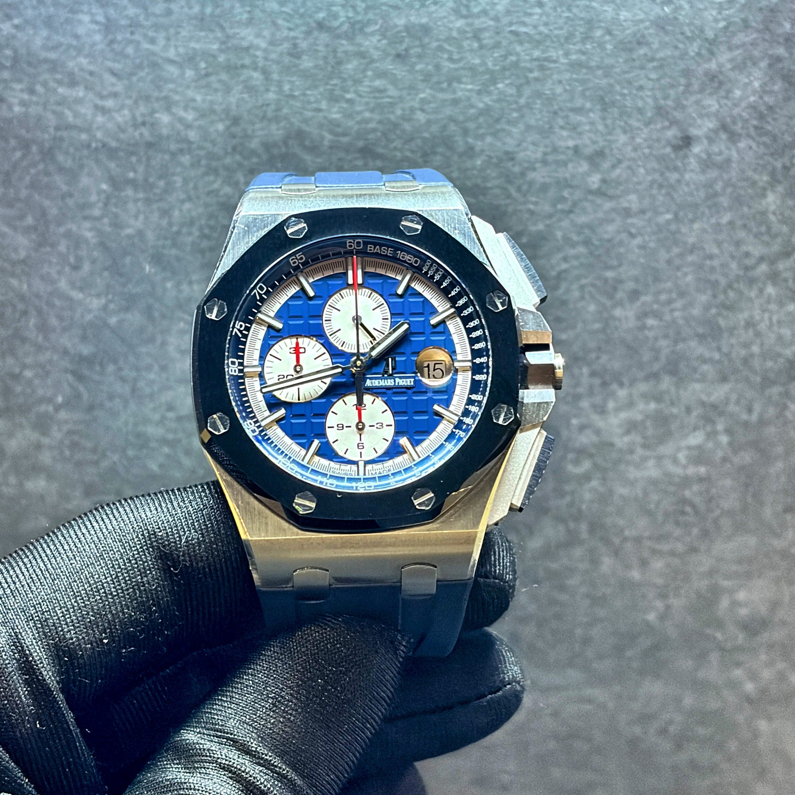 Audemars Piguet Offshore Novelty Platinum