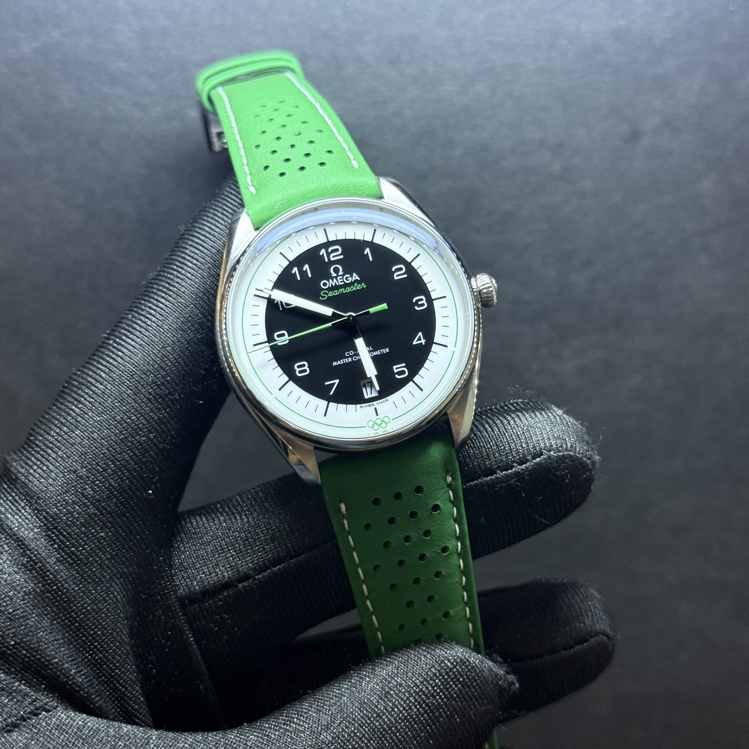 Omega Seamaster Olympic Official Timekeeper 522.32.40.20.01.005