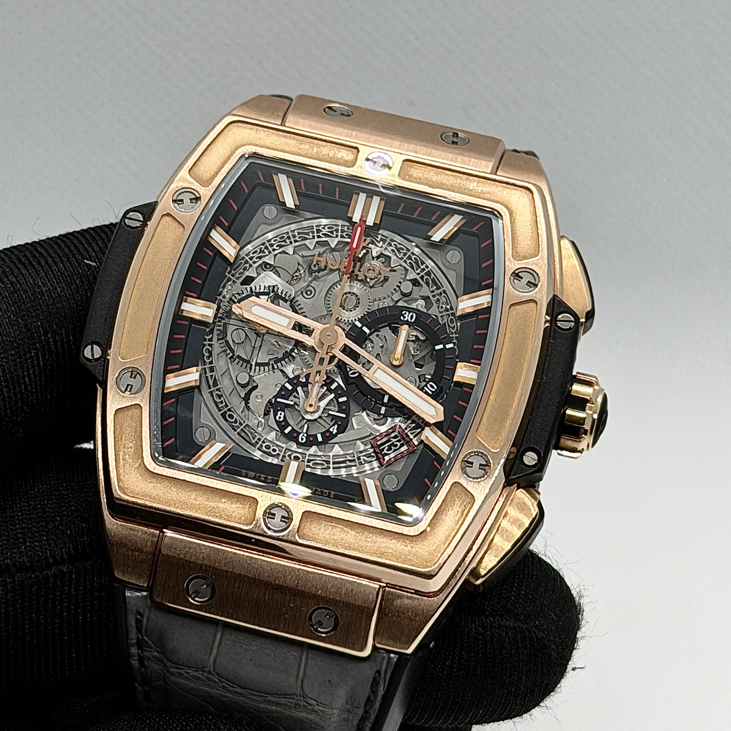 Hublot Spirit of Big Bang 45mm Chronograph In Rose Gold 601.OX.0183.LR - Image 2