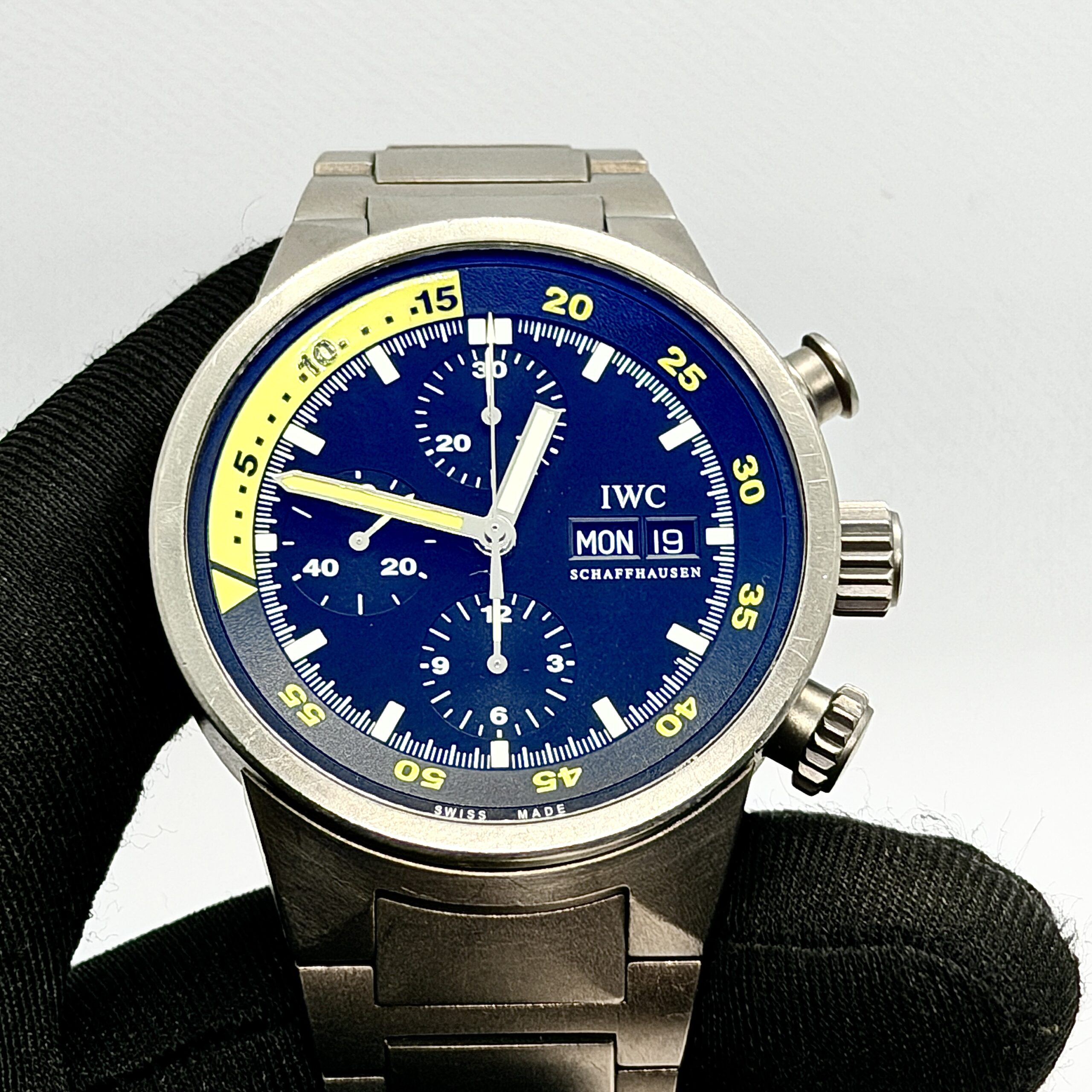 IWC Aquatimer Chronograph Titanium IW371903 - Image 2