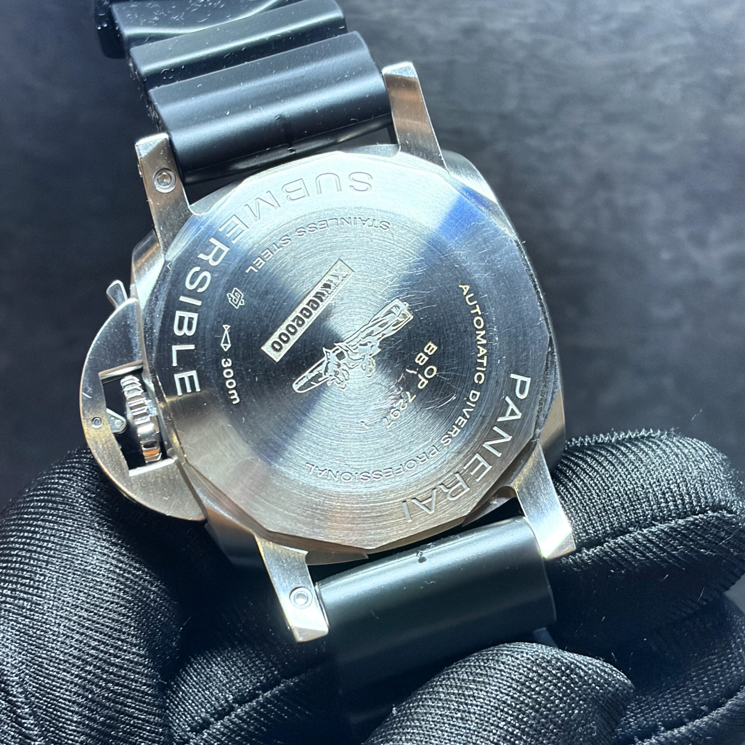 Panerai Submersible 42mm Pam00683