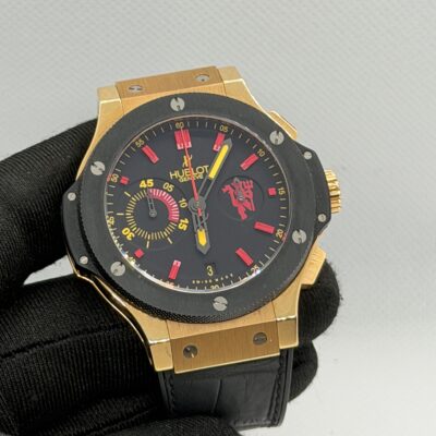 Hublot Big Bang Manchester United Rose Gold Limited Edition 99 Pieces.
