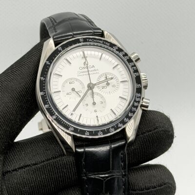 Omega Speedmaster Moonwatch Canopus Gold 42mm