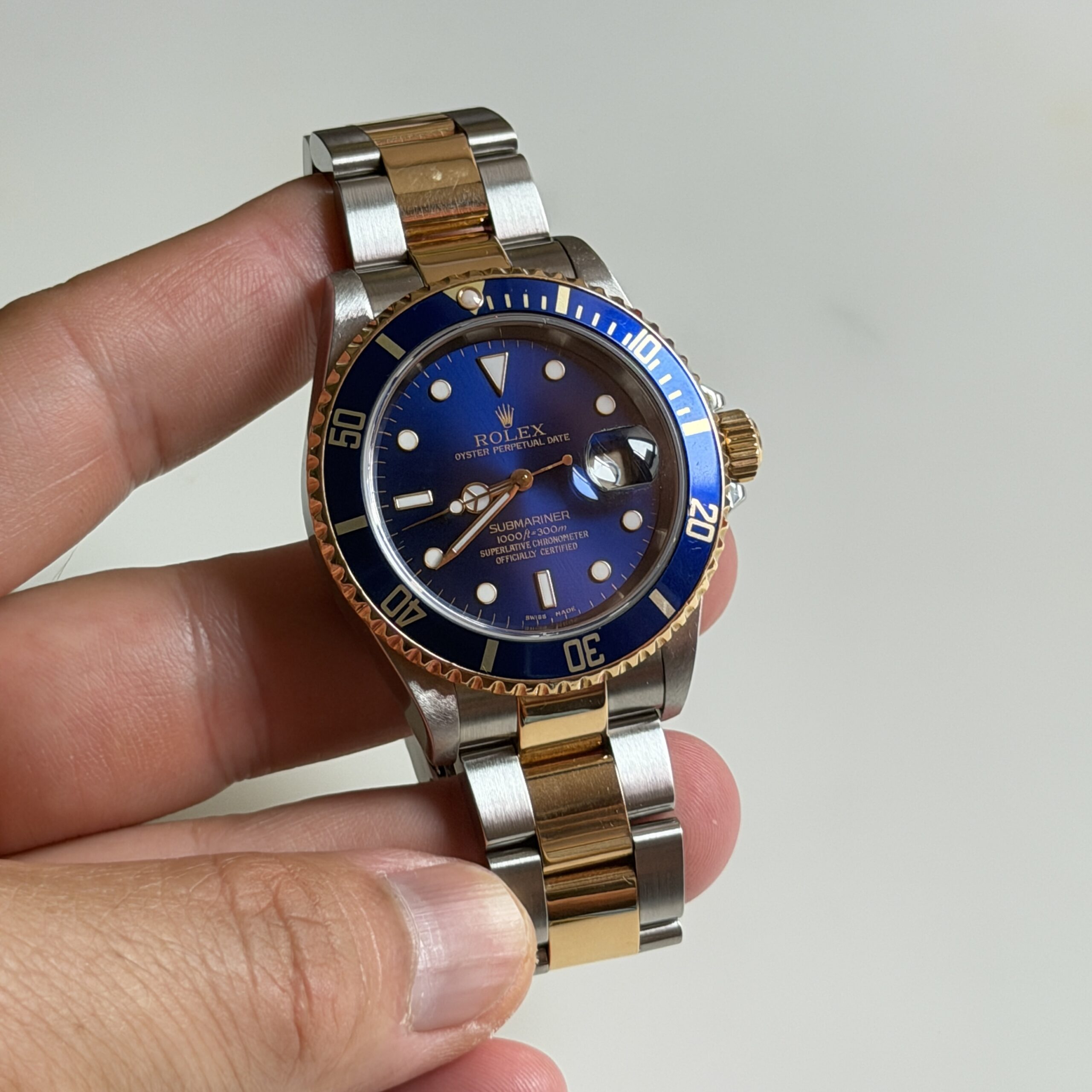 Rolex Submariner 2-Tone Blue 16613 F Series (2004) - Image 2