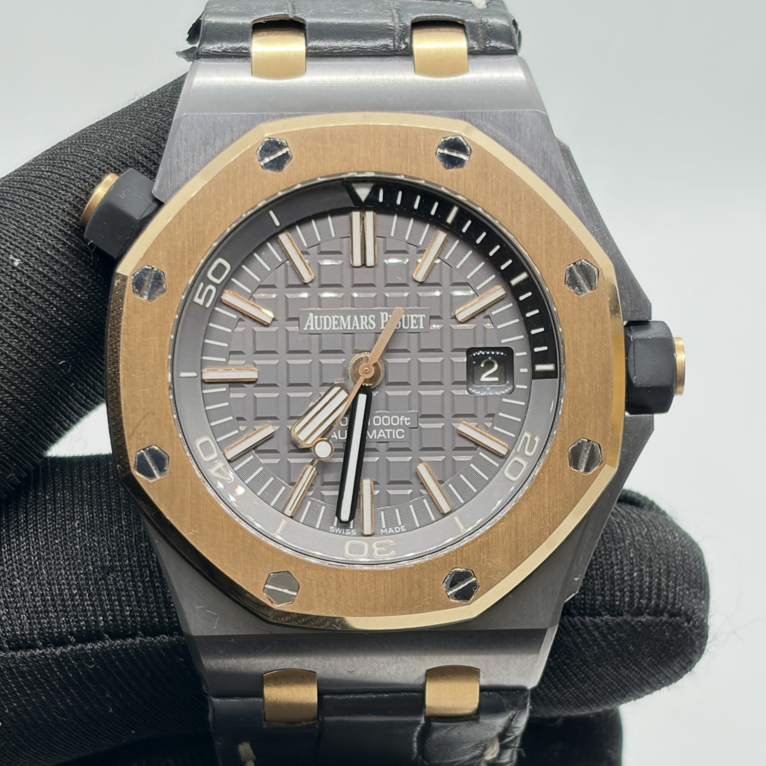 Audemars Piguet Royal Oak Offshore Diver QEII Cup 15709TR - Image 3